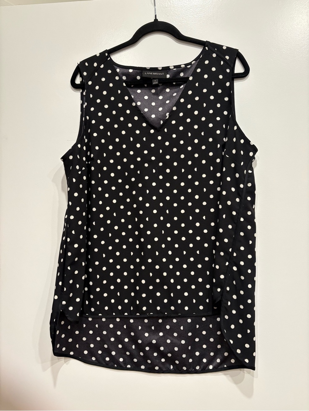 Lane Bryant V-Neck Polka Dot Sleeveless Top - 14W